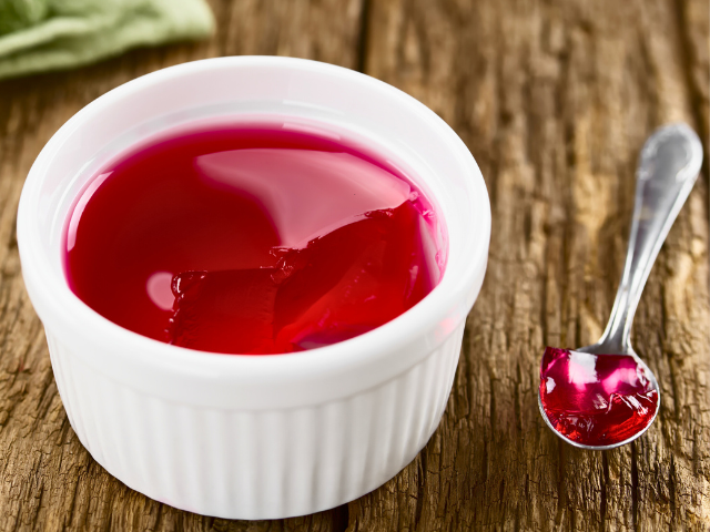 The Risks and Benefits of Jello for Dogs photo